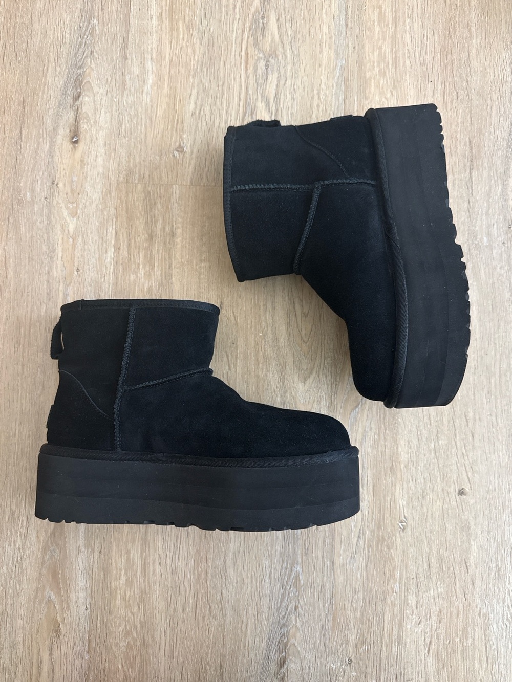 UGG Black Platform Short Boots 7